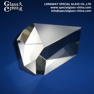 高品質のBk7ガラス光学プリズム 精密な光屈光実験のために